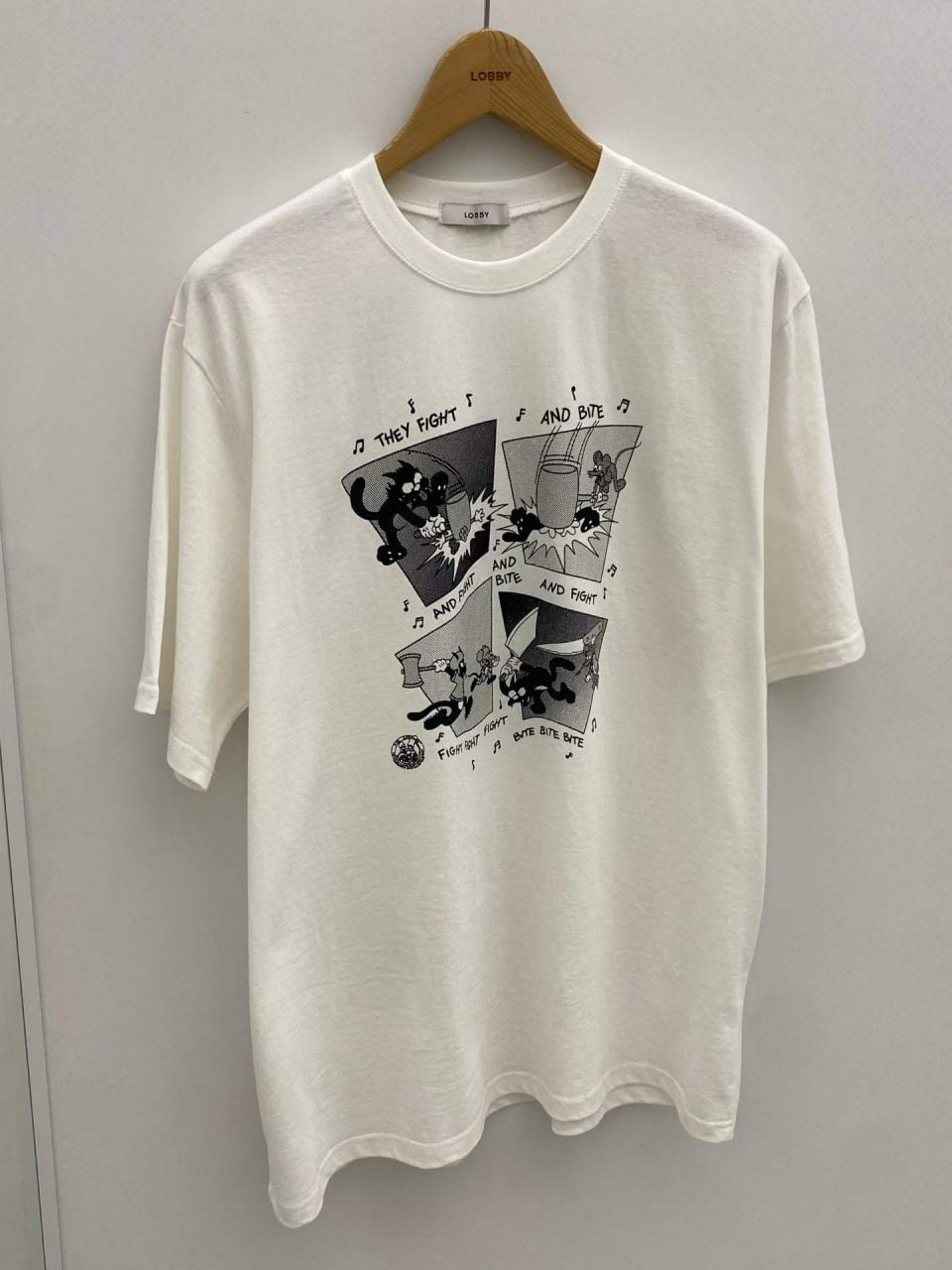 Футболка «They Fight & Bite» Oversized