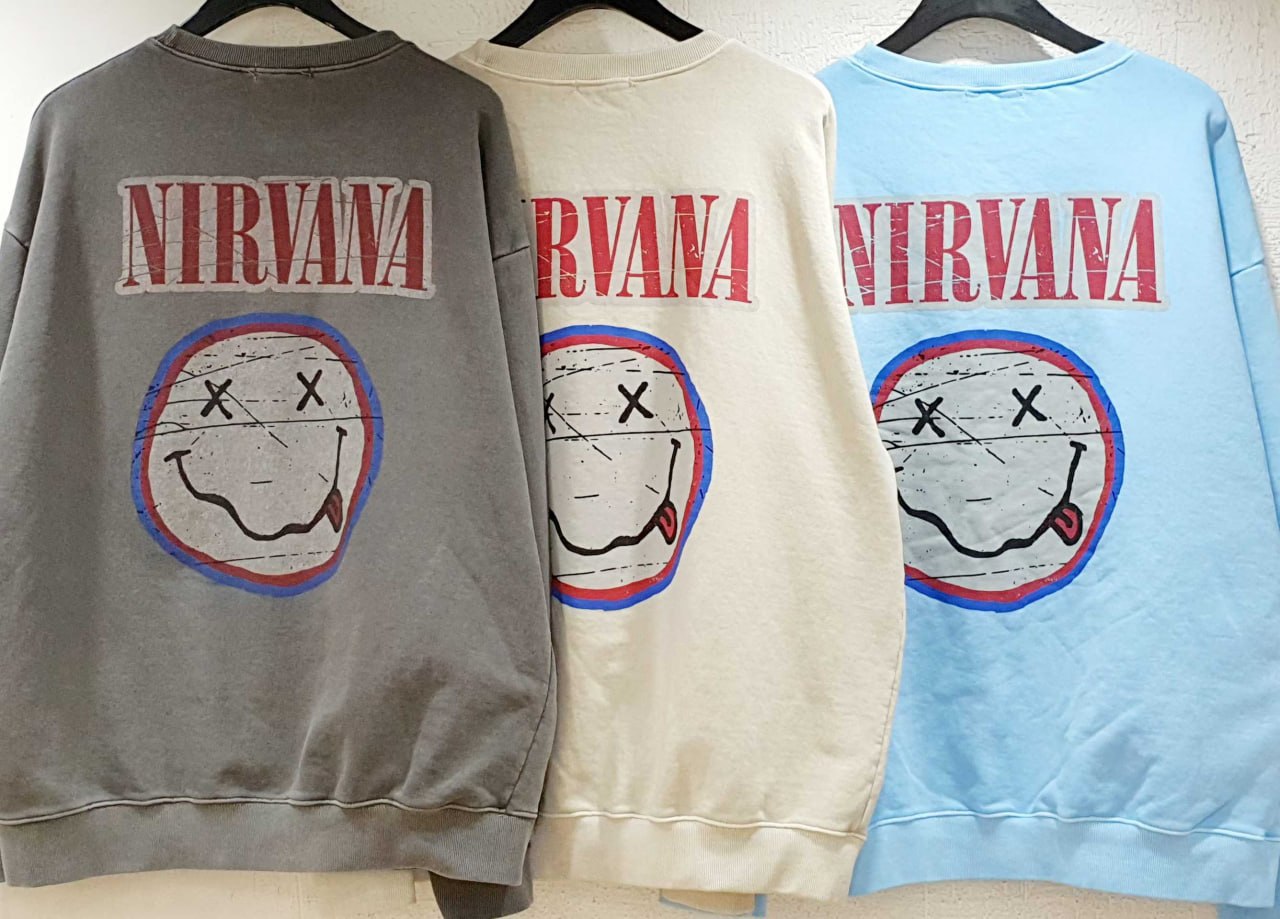 Винтажный свитшот оверсайз «Nirvana Grunge-Smile» с двухсторонним принтом