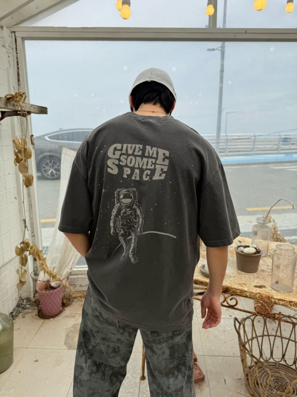 Футболка «Give Me Some Space» Acid Wash Oversized