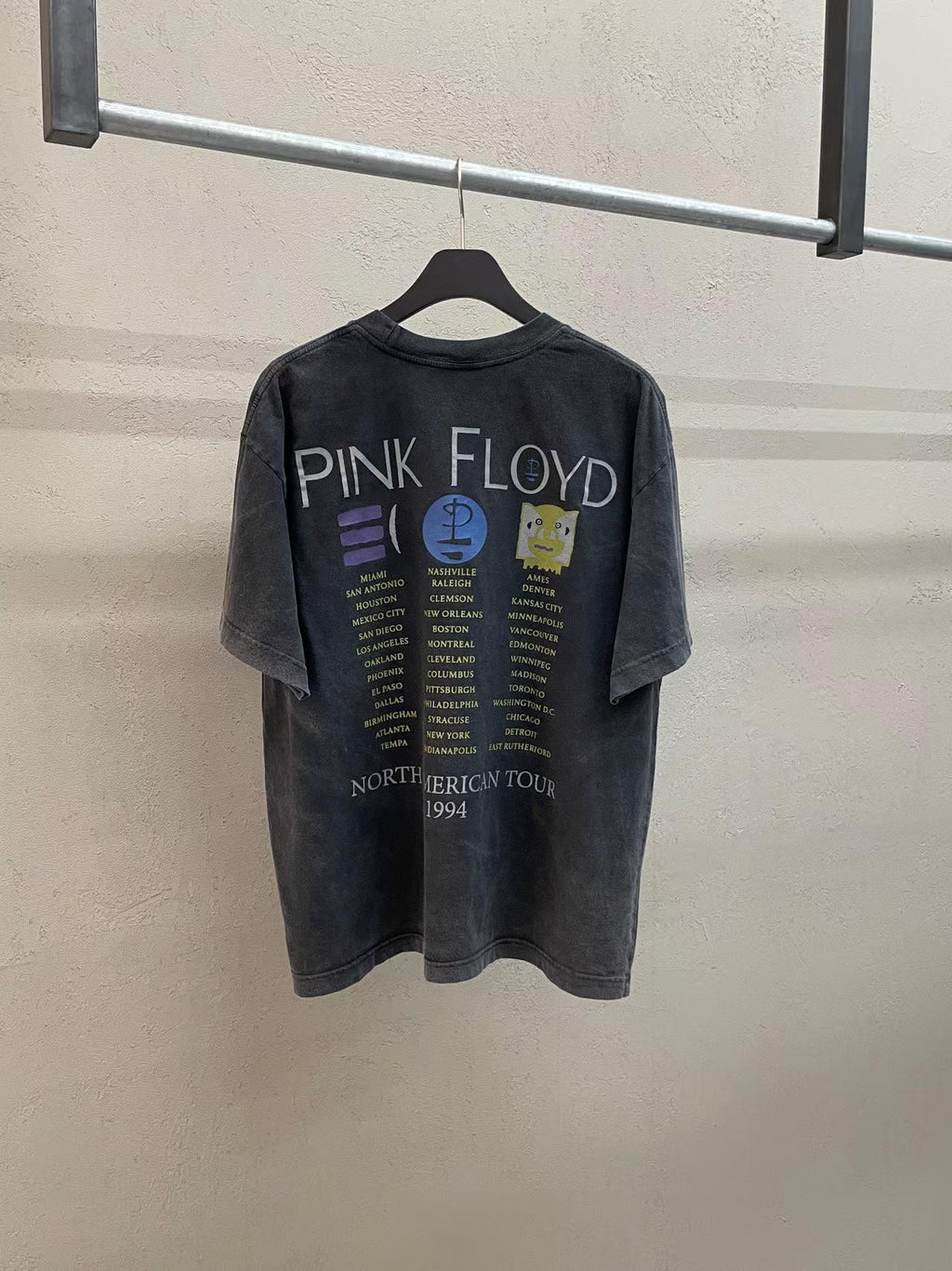 Pink Floyd Division Bell North American Tour 1994 Archive Vintage Washed Tee